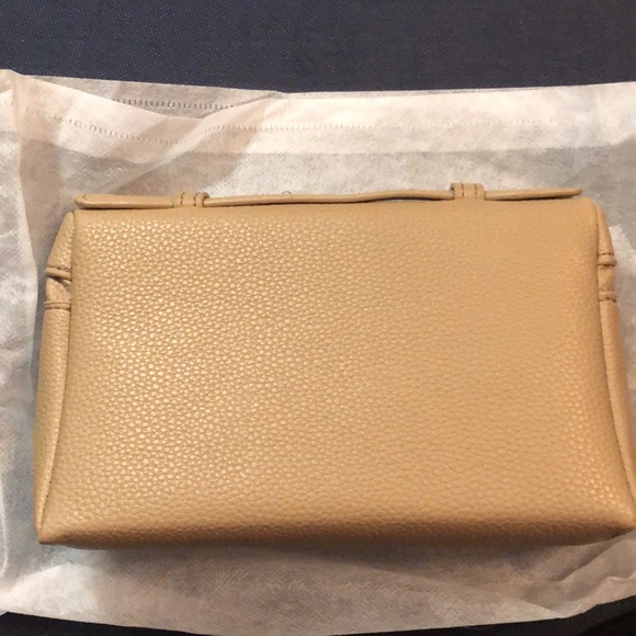 NWT Crossbody Purse Convertible Clutch Top Handle Removable Adjustable Strap Tan - Picture 7 of 9